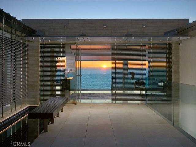 58 N La Senda Drive, Laguna Beach, US, CA