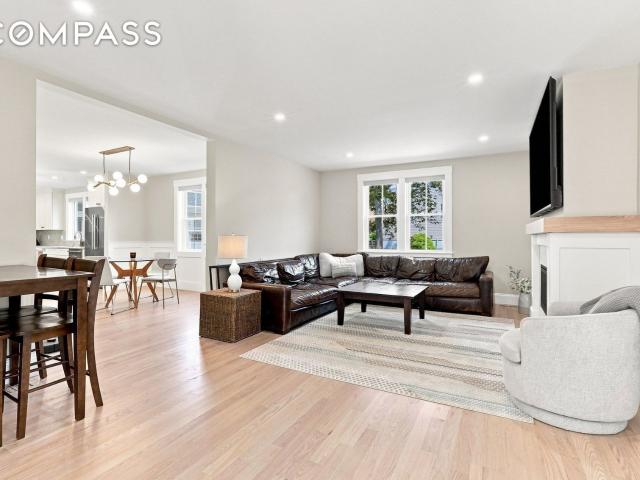 58 North Avenue Unit 206, Natick, US, MA
