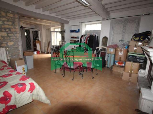 58, proche Clamecy Ensemble immoblilier de deux maisons habitable
