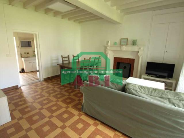 58, proche Tannay Maison de campagne habitable 5 chambre