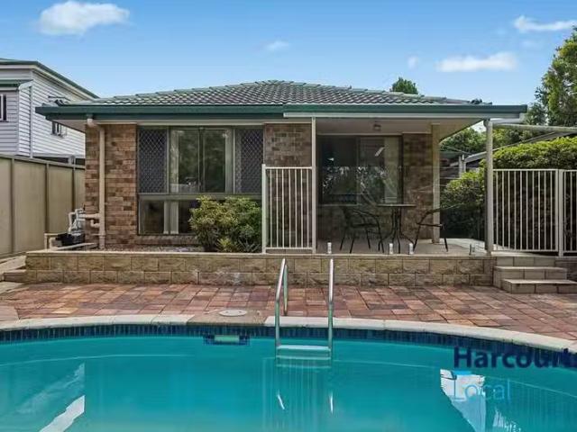 58 Richmond Street, GORDON PARK, QLD 4031 House for Rent