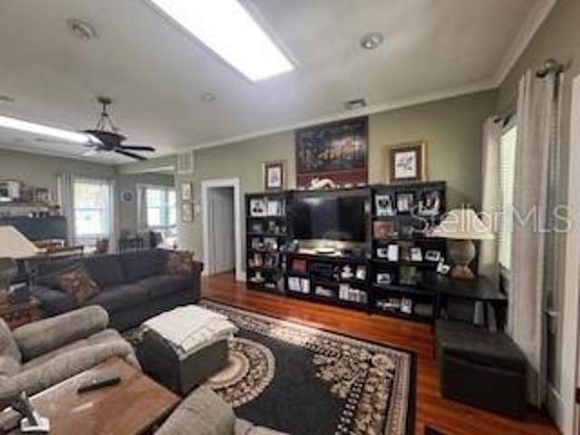 58 S Kentucky Ave, Umatilla, FL 32784 | MLS #G5108