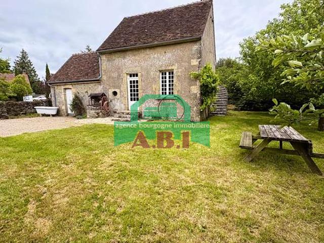 58, Spacieuse Propriété indépendante AU CALME sur 2333m2 de terrain