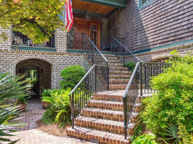 58 Swan Point Road