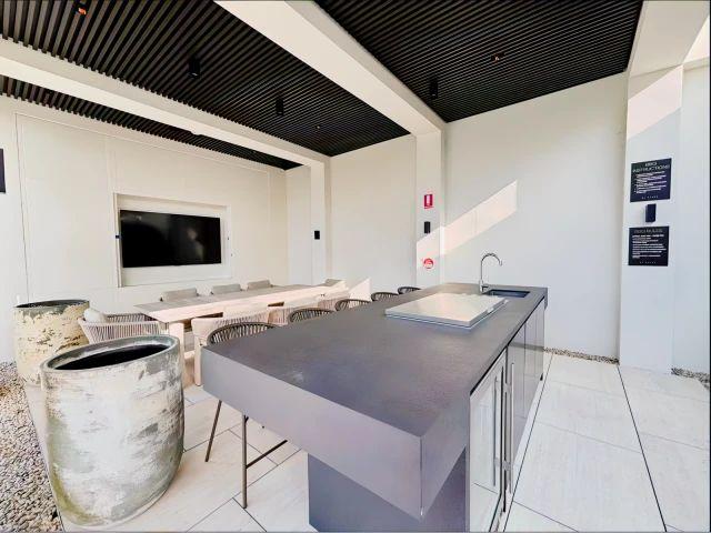 58 Sylvan Rd, Brisbane
