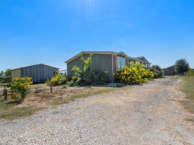 5904 Farm to Market Road 621, Martindale, TX 78655 | MLS #6077