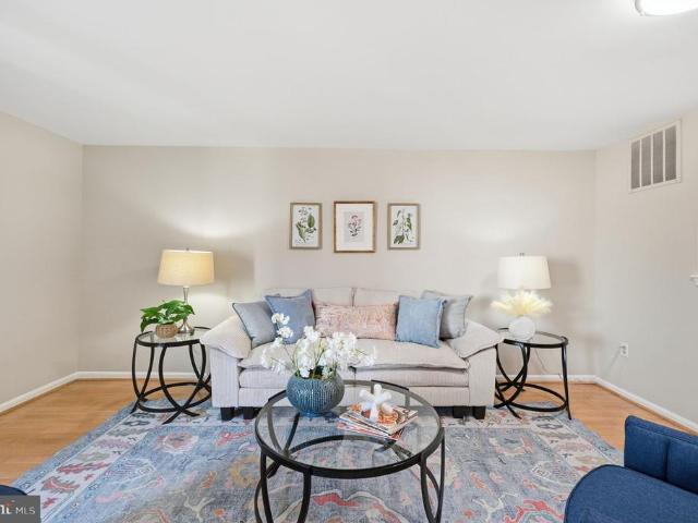 5905 Grisby House Court