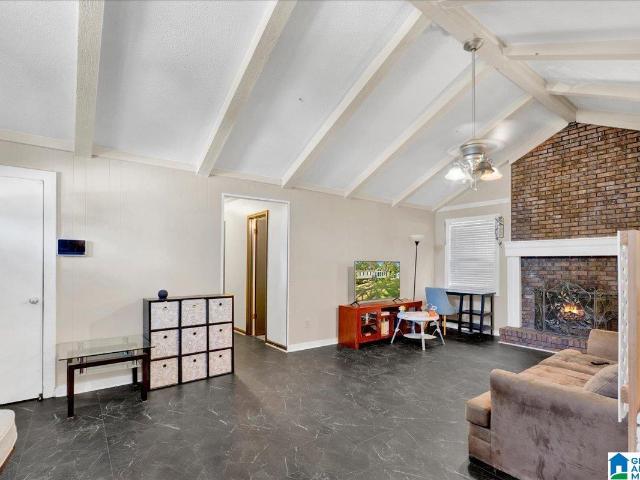 5906 Northwood Drive