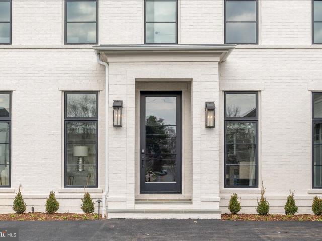 5908 Calla Dr, McLean, VA 22101 | MLS #VAFX2237