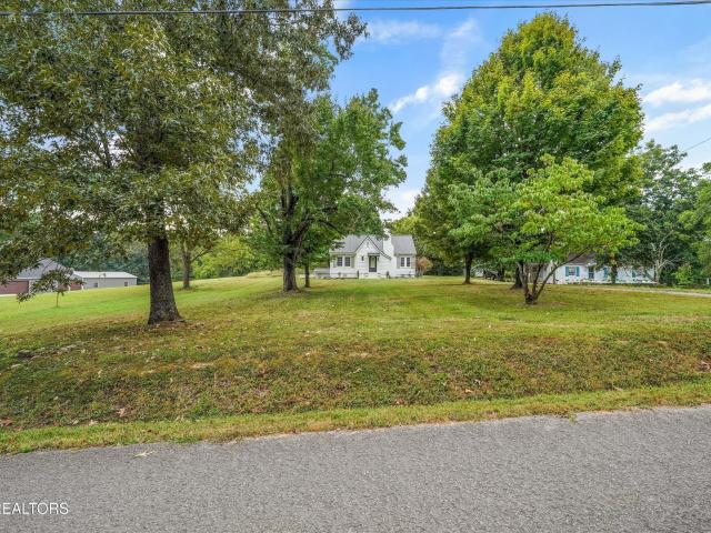 5900 Hyatt Rd