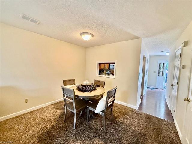 5900 King Charles Court