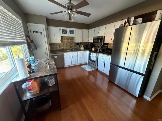 5900 Whitethorne Drive
