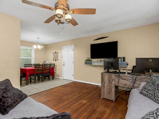 5902 Fairlane Drive
