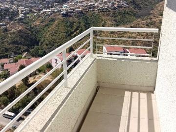 $ 590.000 Departamento en Arriendo en Viña del Mar 3 dormitorios 2 baños / Kutt Property