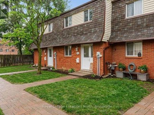 590 Tenth Street, Collingwood, ON, L9Y 4C1 townhouse for lease | Listing ID S13780 | Royal LePage