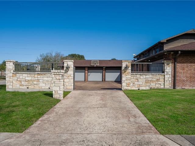 5914 Parkland Dr, Corpus Christi, TX 78413 | MLS #470161