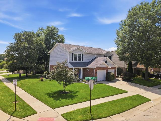 5915 Leeside Trail