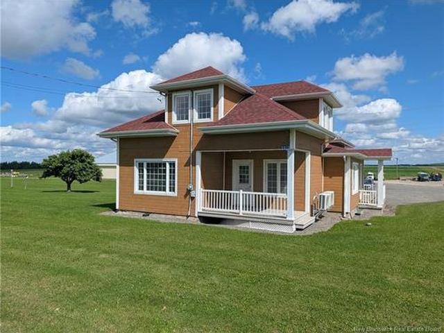 5915 Route 17, Saint Quentin, NB, E8A 2J7 house for sale | Listing ID NB146910 | Royal LePage