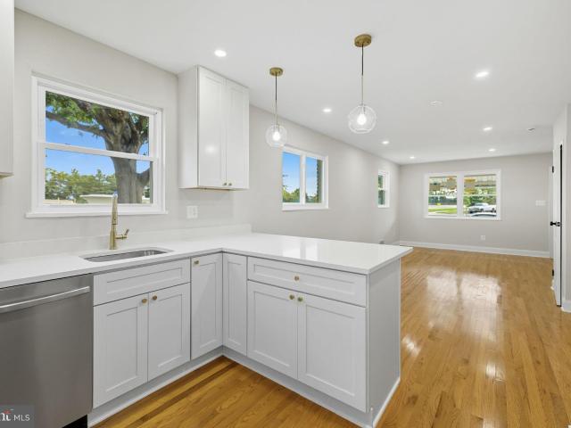 5916 8th St NE, Washington, DC 20011 | MLS #DCDC2223