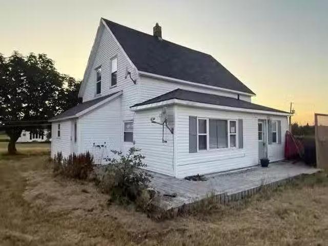 5917 Northside Road, North Lake, PE, C0A 2B0 house for sale.