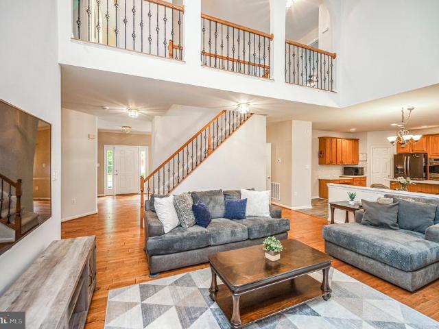 5917 Fincastle Drive