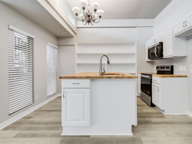 5918 Lago Vista Way, Unit D33, Leander, TX 78645 | MLS #5197