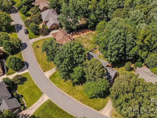 5910 Summerston Place