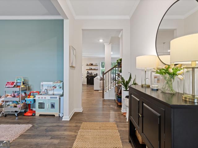 5911 Screech Owl Drive