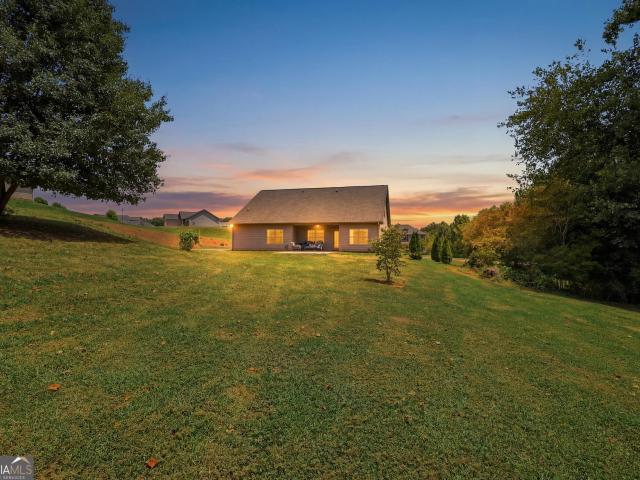 5911 Wauka Valley Pass