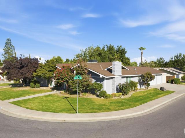 5913 Preston Court