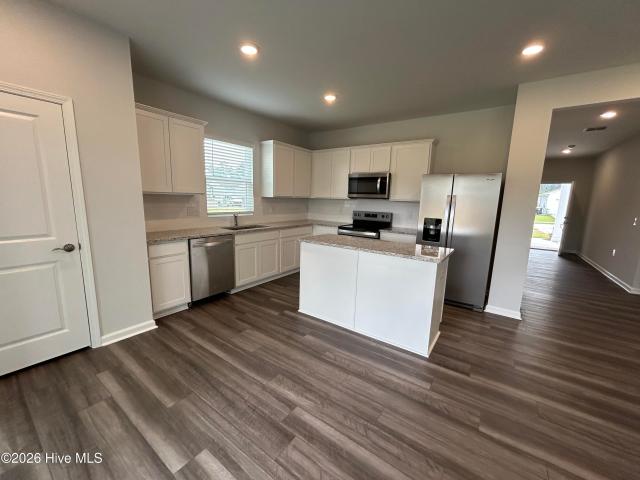 591 Coronado Avenue SE