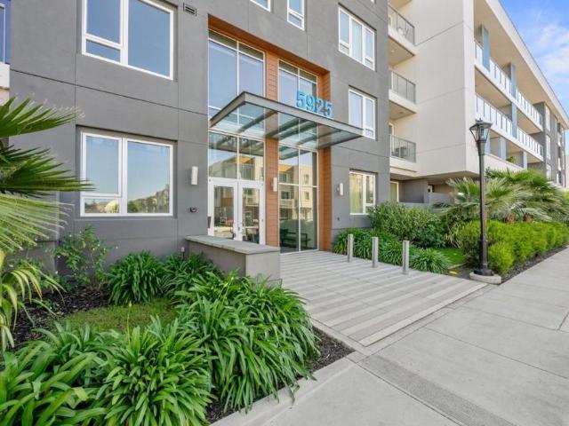 5925 Charlotte Drive 201