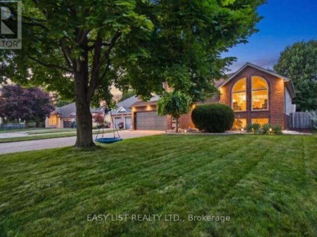 5929 Rosewood Crescent, Lasalle, ON, N9J 3L7 house for sale | Listing ID X13762 | Royal LePage