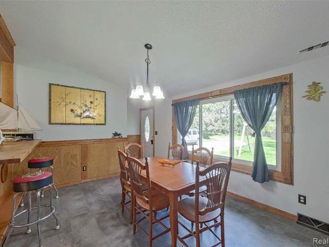 5920 campbell corners drive