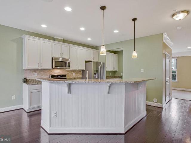 5922 Logans Way
