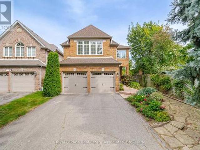 5923 Tweed Court, Mississauga, ON, L5M 5S6 house for sale | Listing ID W13853 | Royal LePage
