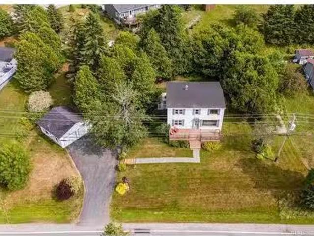 592 Gondola Point Rd, Quispamsis, NB, E2E 1K8 house for sale.