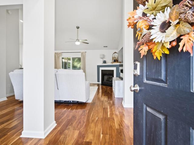 592 Hainsworth Drive