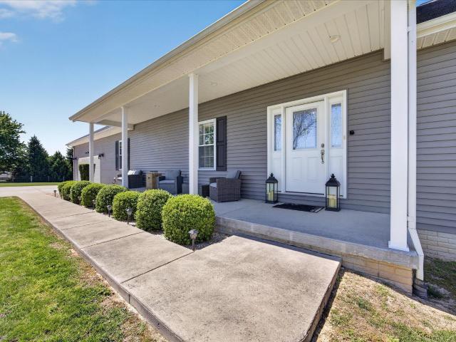 5935 Sandpit Road
