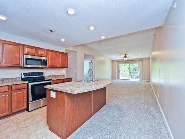5931 Boulder View