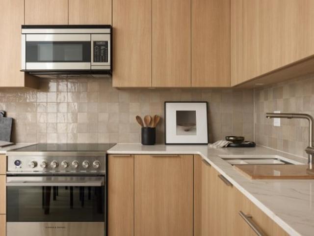 593 49Th Avenue E, Vancouver, BC, V5W 2H1 townhouse for sale | Listing ID R3177 | Royal LePage
