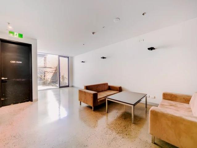 593 Elizabeth Street, Melbourne