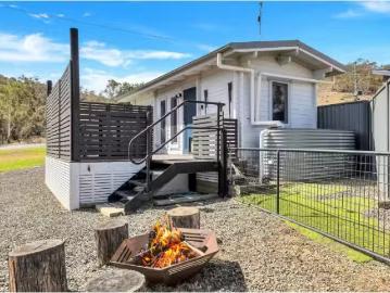 Kalkite, Snowy River, Victoria - Equipped kitchen