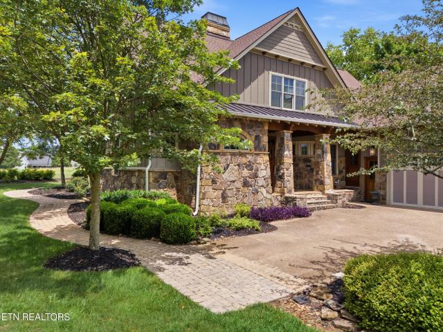593 Old Barn Lane