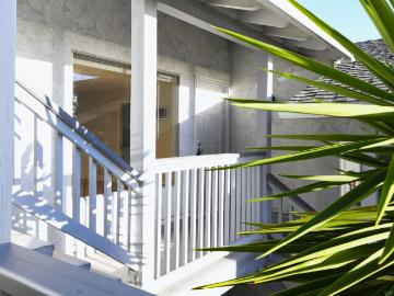 5949 Mildred St, Unit 4, San Diego, CA 92110 | MLS #260005