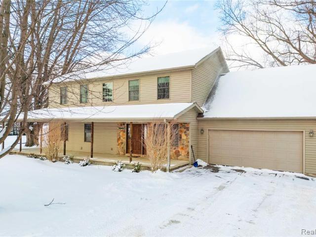 5942 Bluebush Road