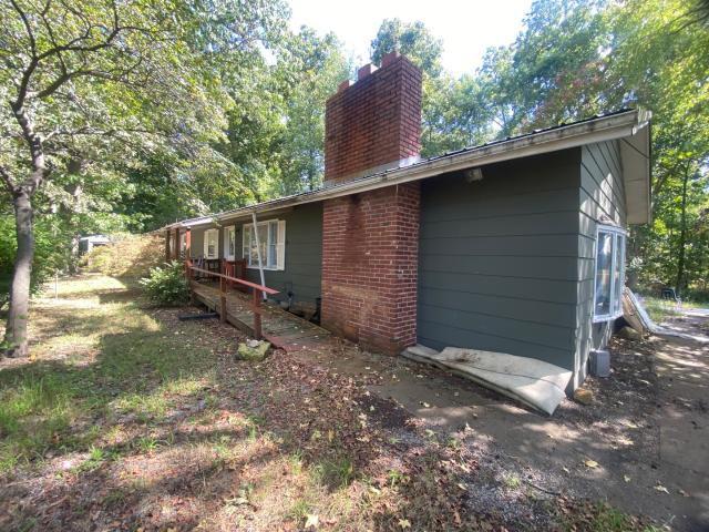 594 County Road 150 N