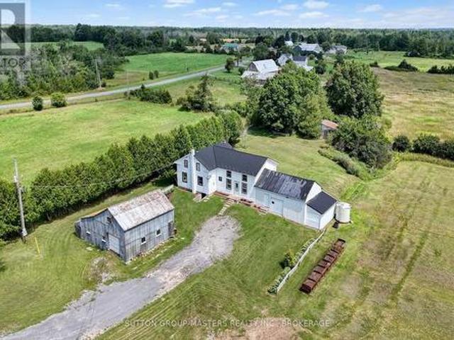 594 Fred Brown Road, Loyalist Lennox And Addington South, ON, K0H 2H0 house for sale | Listing ID X13784 | Royal LePage