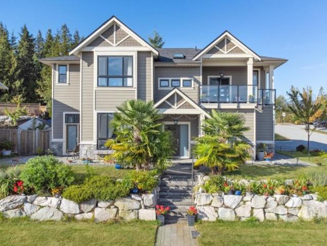 5950 Compass Lane, Sechelt, BC, V7Z 0V1 house for sale | Listing ID R3169 | Royal LePage