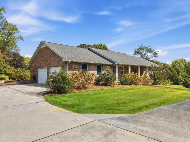 595 Clear Valley Rd